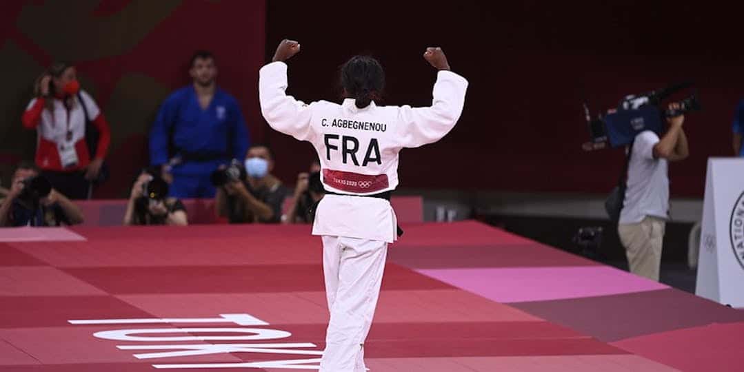 Jeux Olympiques : l’adjudante Clarisse Agbégnénou remporte sa seconde médaille d’or