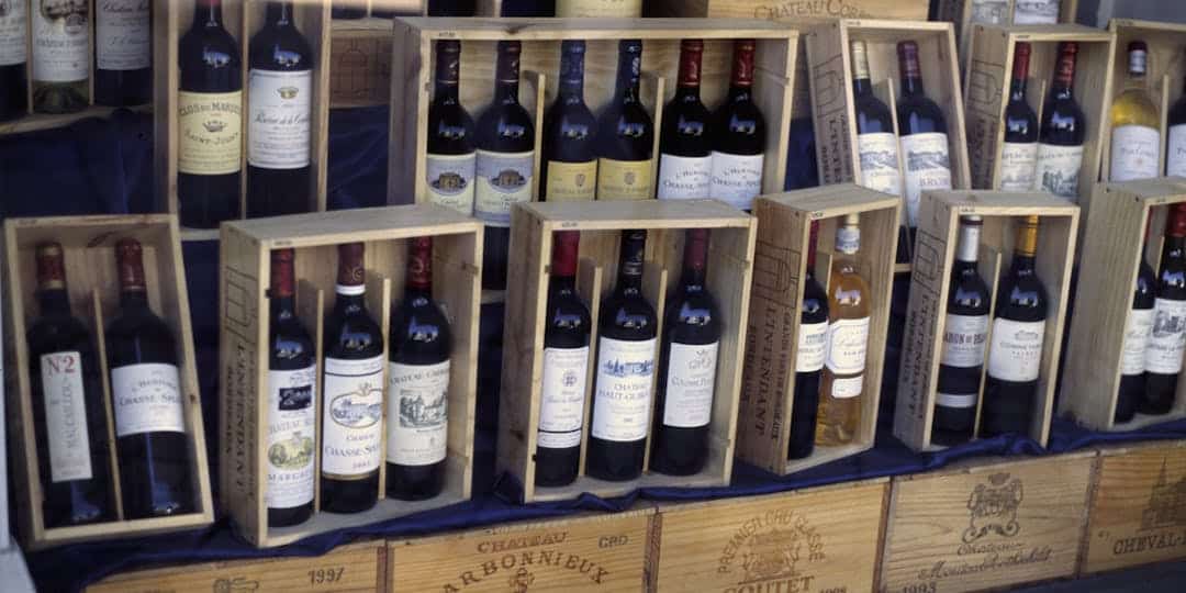 <i class='fa fa-lock' aria-hidden='true'></i> Les gendarmes démantèlent un vaste réseau de contrefaçon de vins de Bordeaux