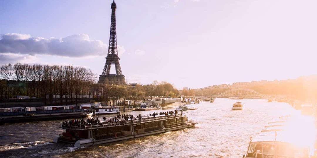 Menace terroriste aux JO de Paris :  Macron évoque des plans B pour la cérémonie d’ouverture