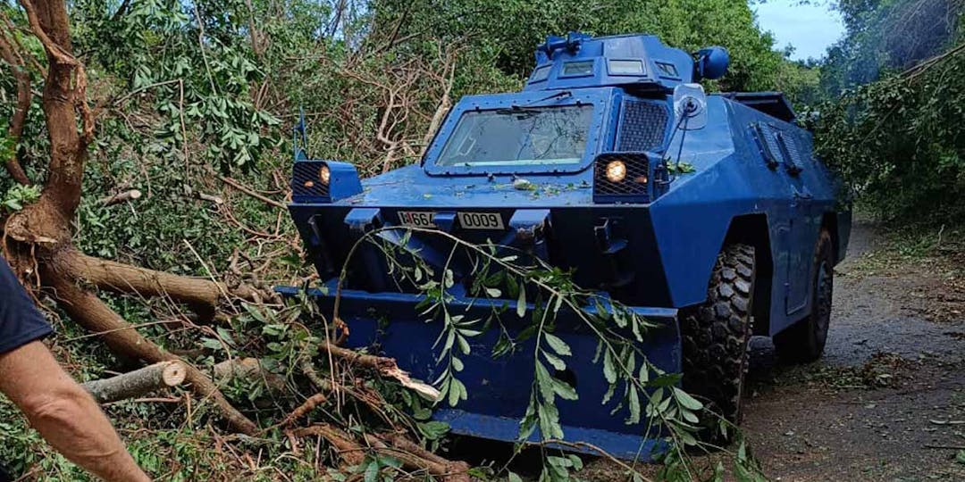 Les moyens de la Gendarmerie mobilisés à La Réunion pour réparer les dégâts du cyclone Belal