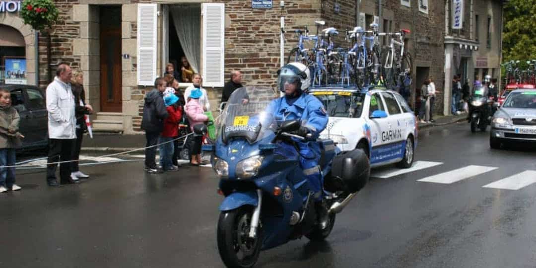 Tour de France féminin : les gendarmes toujours sur le pont