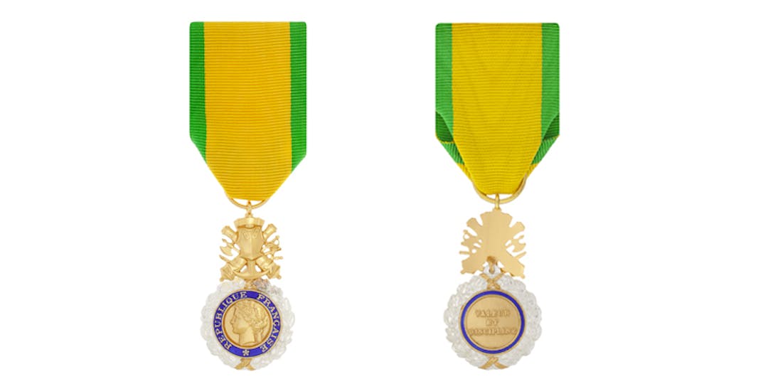 <i class='fa fa-lock' aria-hidden='true'></i> Médaille militaire pour près de 800 gendarmes et brevet de l’Ecole de Guerre pour 32 autres