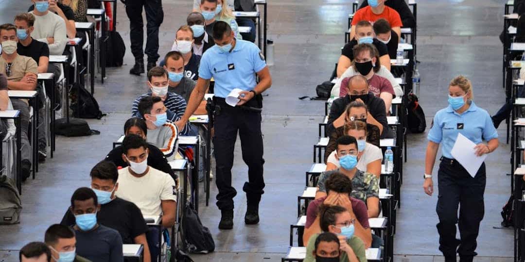 <i class='fa fa-lock' aria-hidden='true'></i> Les sujets du dernier concours de sous-officier de Gendarmerie