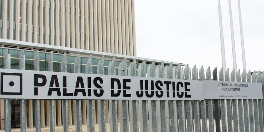 <i class='fa fa-lock' aria-hidden='true'></i> Six mois de prison avec sursis pour un gendarme coupable de violences lors d’une garde à vue