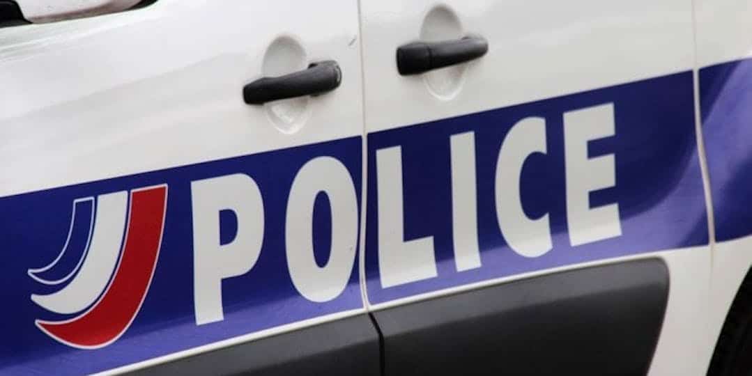 Yvelines : deux mois avec sursis requis contre un policier pour avoir frappé un suspect menotté