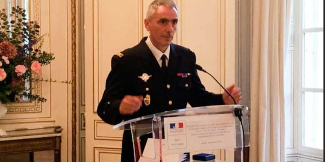 <i class='fa fa-lock' aria-hidden='true'></i> Le général de Oliveira (2S) nommé président de la commission d’attribution de la mention « Mort pour le service de la République »