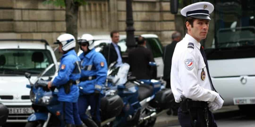 <i class='fa fa-lock' aria-hidden='true'></i> Le député des Alpes-Maritimes Lionel Tivoli confond policiers et gendarmes