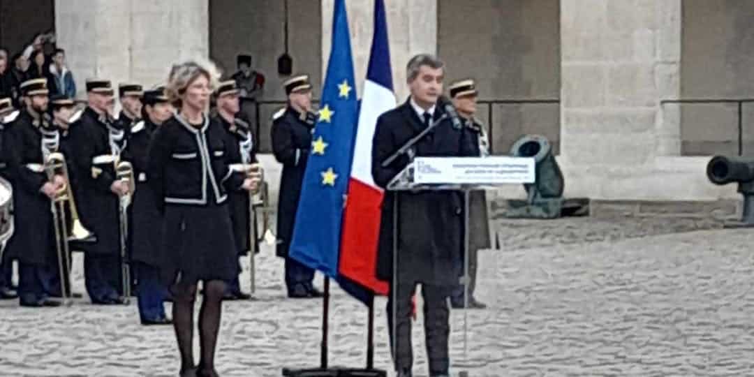 Hommage de Darmanin aux « héros » de la Gendarmerie