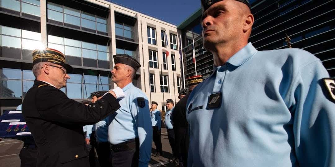 Quelque 560 réservistes de l’Arme décorés de la médaille des réservistes volontaires