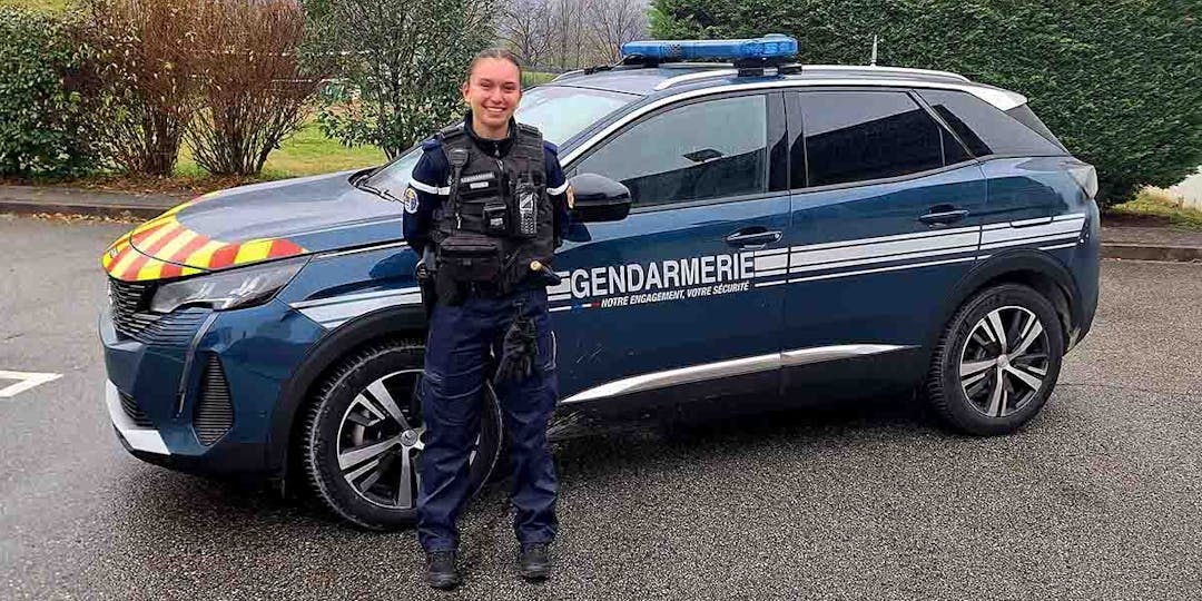 Près de Grenoble, Maëlys, gendarme de 18 ans, sauve un nourrisson en arrêt respiratoire