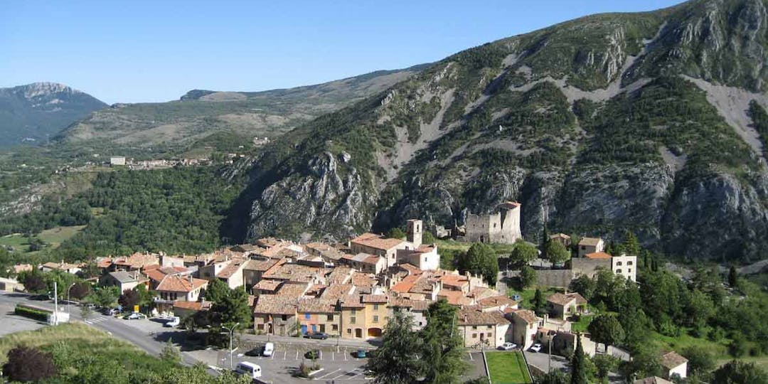 Un homme suspecté d’homicide recherché par les gendarmes dans les Alpes-Maritimes