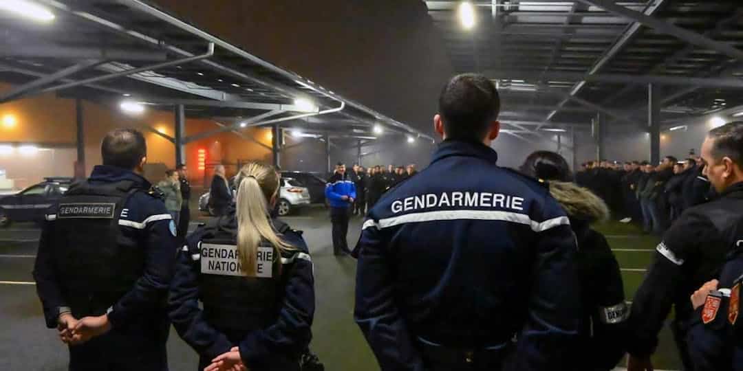 Coup de filet des gendarmes en Gironde contre un réseau de voleurs de voitures de luxe par home-jacking