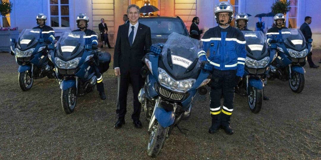 Le coup de chapeau d’Antony Blinken aux gendarmes français