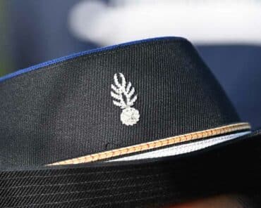 Coiffe d'une gendarme. (Photo d'illustration: L.Picard / L'Essor)