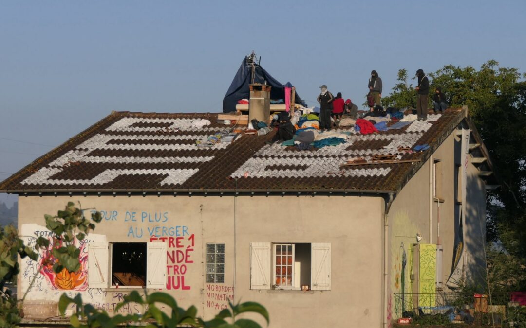 A69 : Les gendarmes délogent les « écureuils » dans le dernier bastion de la résistance