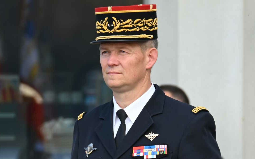 Une troisième étoile pour le commandant de la région de Normandie