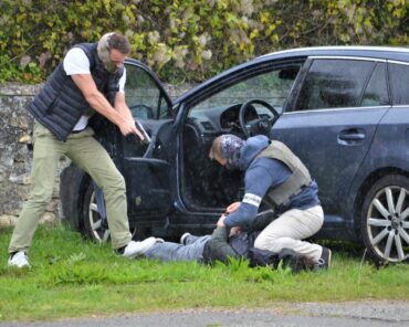 Des gendarmes de la la Force observation recherche (FOR) du GIGN, lors d'une démonstration d'interpellation pour la Saint-Michel. (Photo d'illustration: LP/L'Essor)