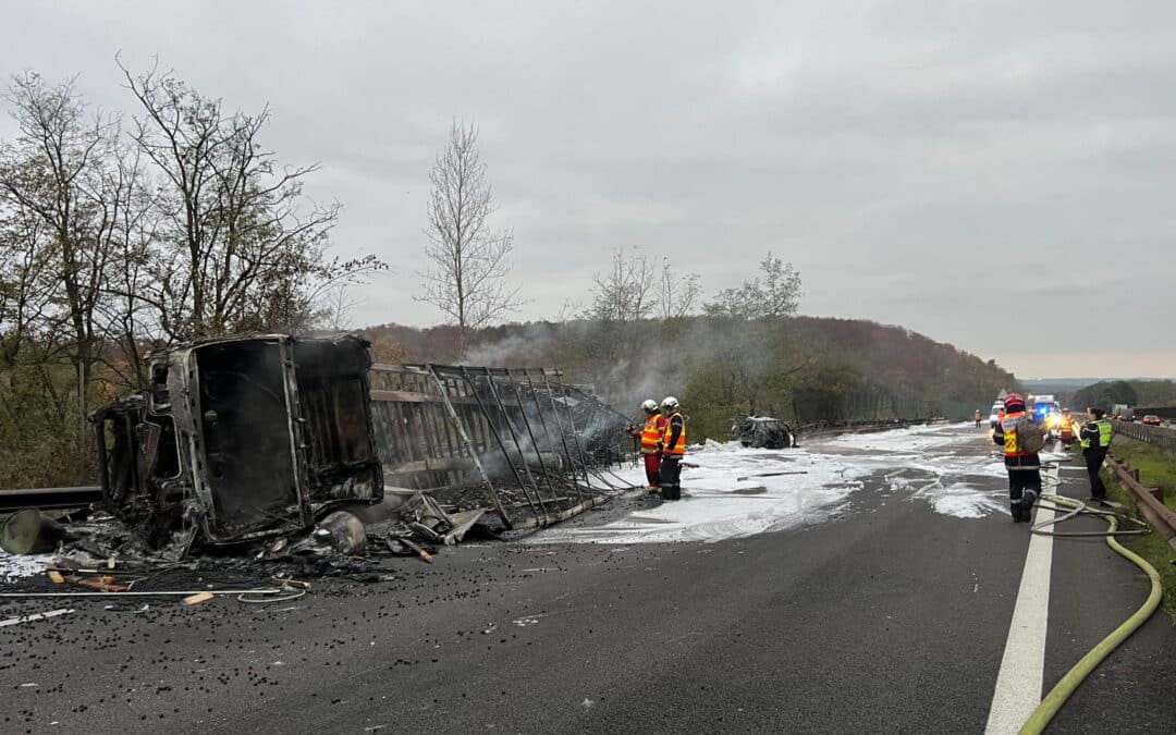 Hors service, une gendarme et un policier sauvent un routier des flammes sur l’A1