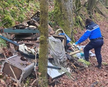 Régulièrement, les gendarmes sont sollicités par les maires après la découverte de dépôts sauvages de déchets. (Photo d'illustration : Gendarmerie de Corrèze)