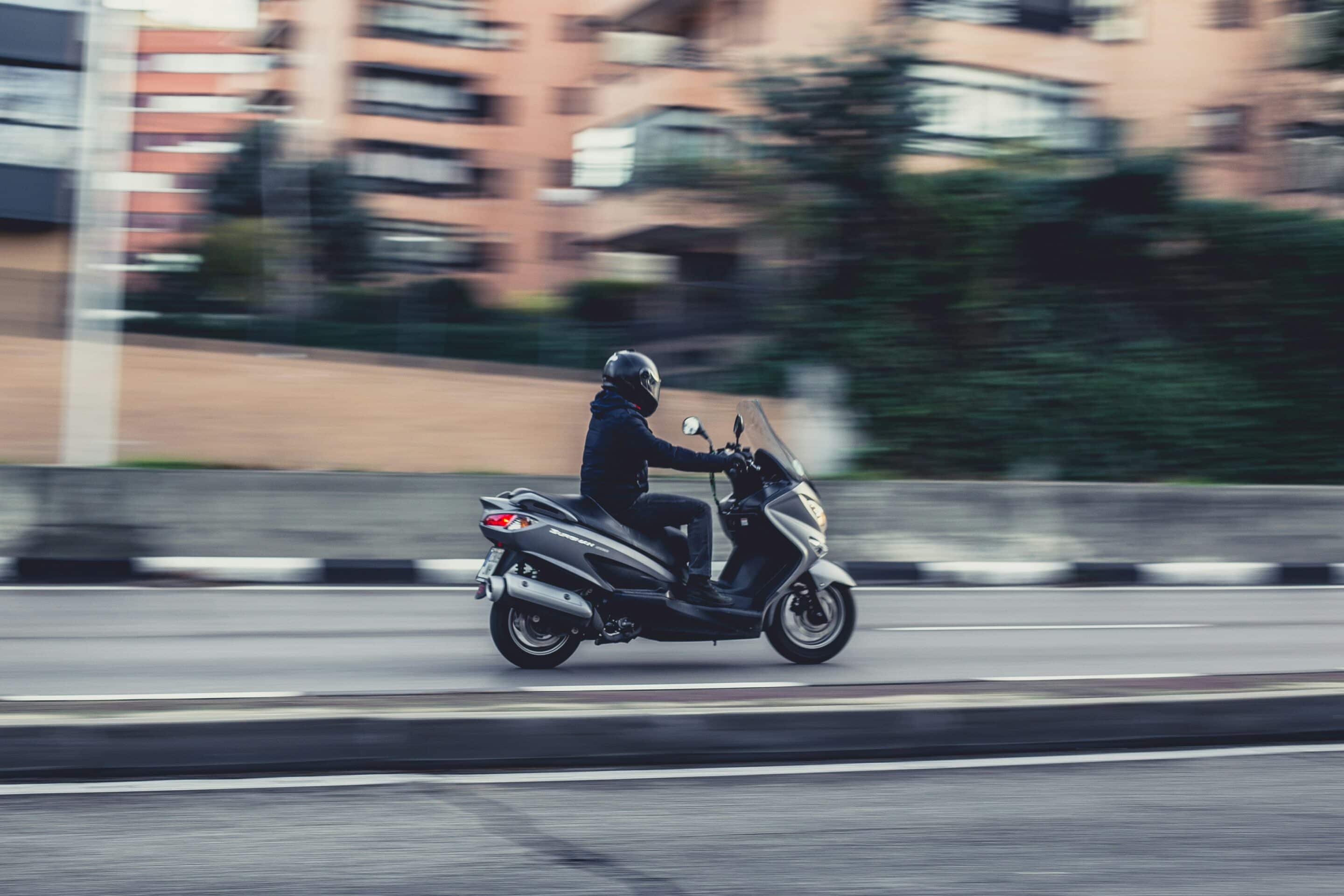 L’IGGN saisie après la mort d’un mineur circulant sur un deux-roues en Bretagne