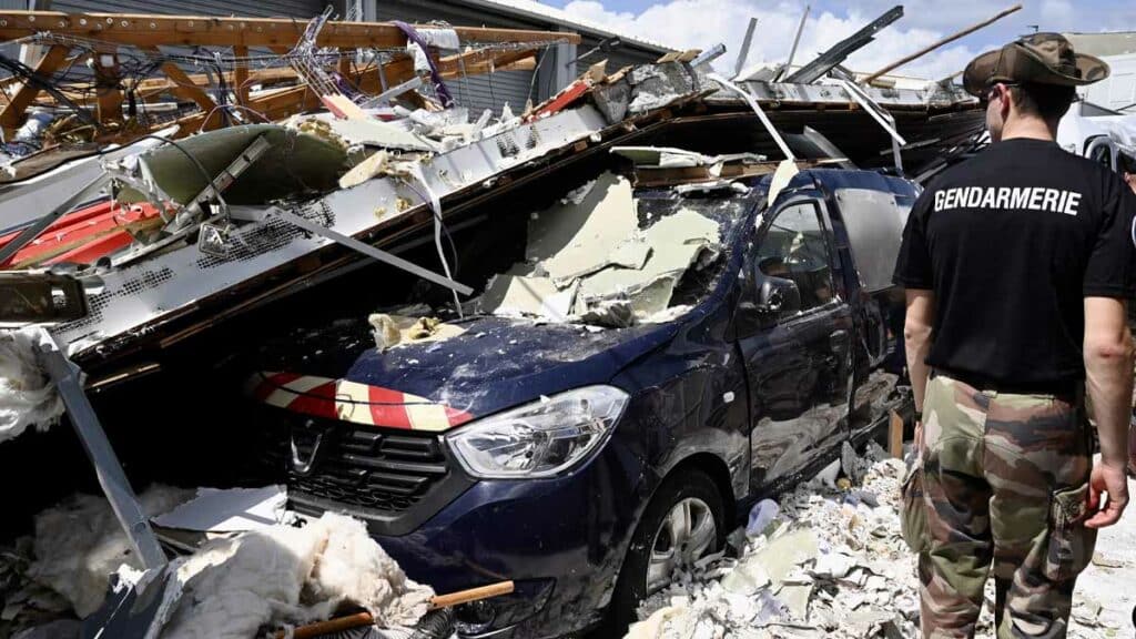 Bien qu'aucun blessé ne soit à déplorer dans ses rangs, la Gendarmerie a elle aussi été durement touchée par le cyclone Chido avec des casernes et des matériels détruits. (Photo: Dicom/Gendarmerie)