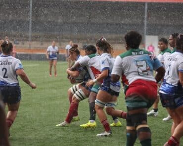 Les Françaises ont inscrit l'essai victorieux à la dernière seconde du match (photo AP)