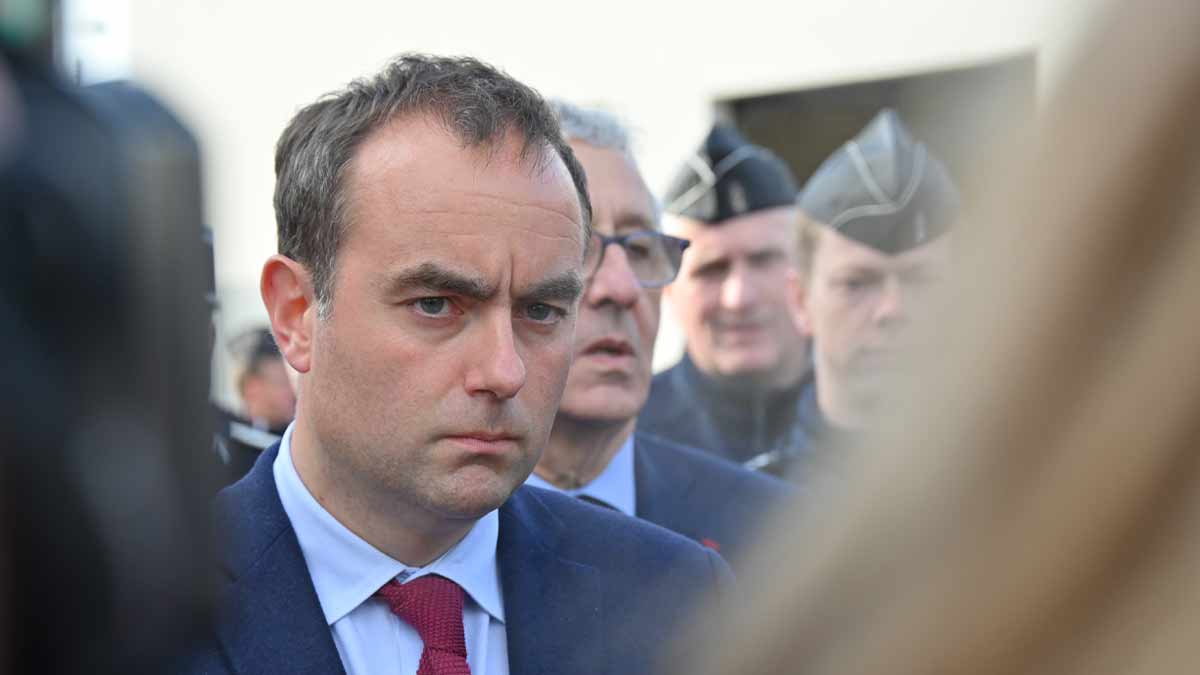 Pour Sébastien Lecornu, la lutte contre le narcotrafic doit s’inspirer de celle « contre le terrorisme » Pour Sébastien Lecornu, la lutte contre le narcotrafic doit s’inspirer de celle « contre le terrorisme »