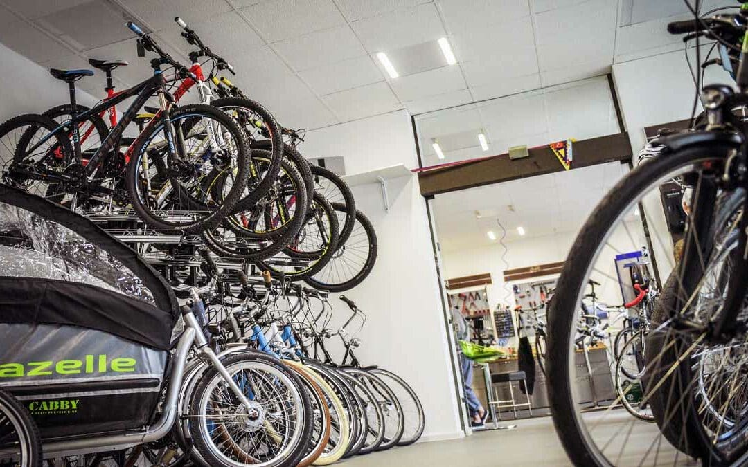 Les vélos de grand prix étaient pêchés à la ligne dans des magasins de cycles