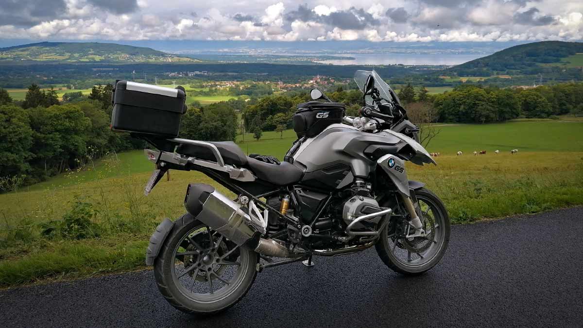 Les gendarmes démantèlent une bande de voleurs de motos de grosse cylindrée Les gendarmes démantèlent une bande de voleurs de motos de grosse cylindrée