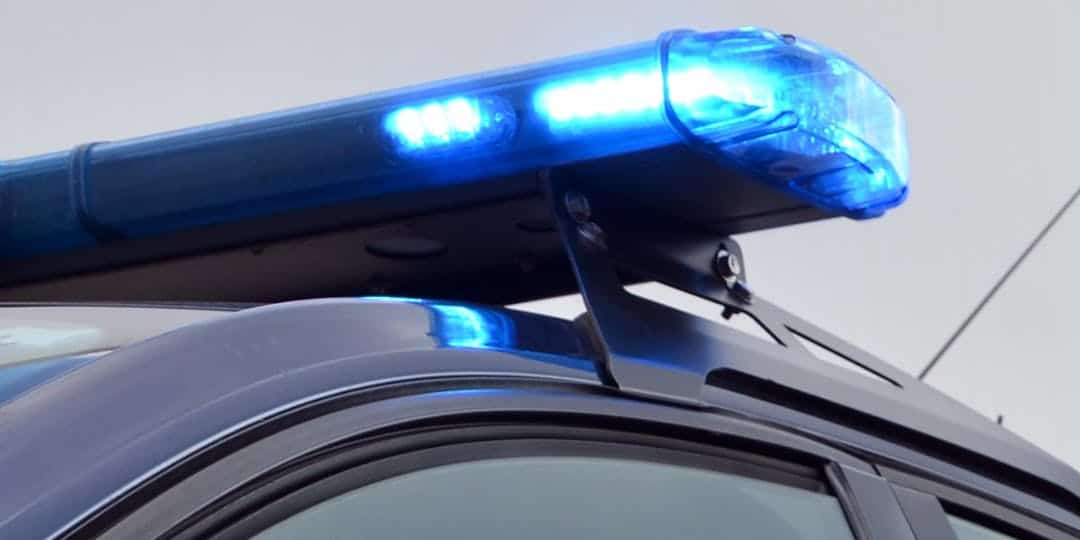 Refus d’obtempérer dans le Puy-de-Dôme : trois gendarmes blessés, une balle tirée par une gendarme