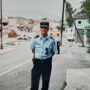 Le major Marc Muratovic, alors gendarme, en 1999 au Kosovo. (Coll. M. MURATOVIC)