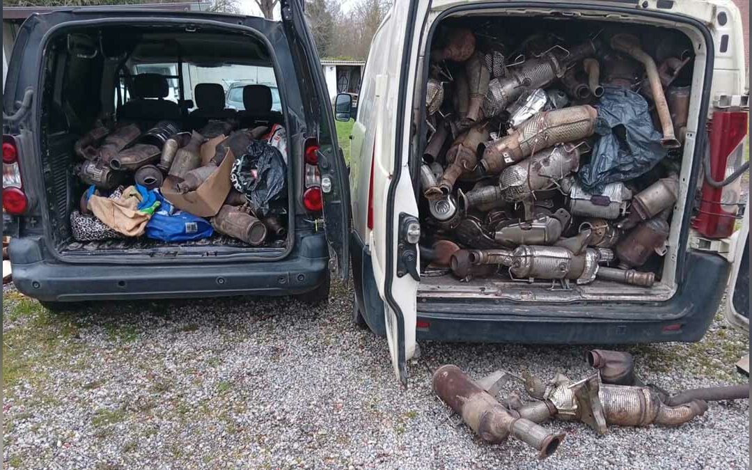 Démantèlement d&rsquo;un réseau de vols de pots catalytiques agissant dans toute la France