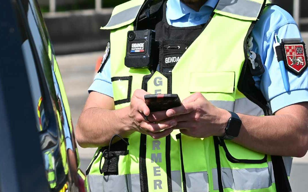 Reconnaissance faciale sur smartphone : un outil contesté mais encadré