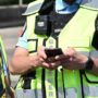 Grâce à leur smartphone NeoGend, les gendarmes ont accès à de nombreux outils professionnels sécurisé en mobilité, à l'image des fichiers comme le TAJ (traitement des antécédents judicaires) qui s'est enrichi récemment d'un système de recherche par reconnaissance faciale. (Photo d'illustration: LP/L'Essor)