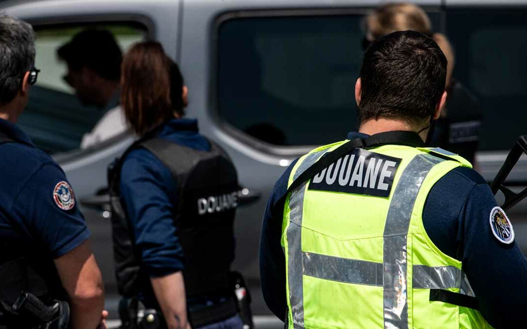 Prérogatives de contrôle : les syndicats douaniers refusent que leur rôle soit confié aux gendarmes et aux policiers