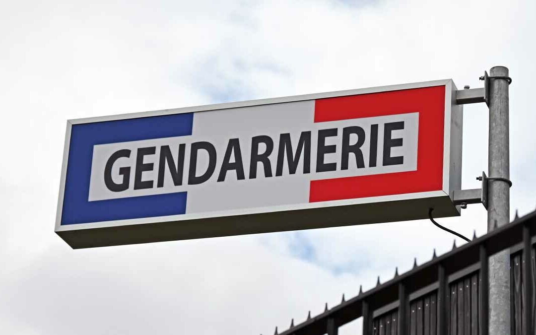 Une caserne de gendarmerie visée par des tirs dans les Ardennes