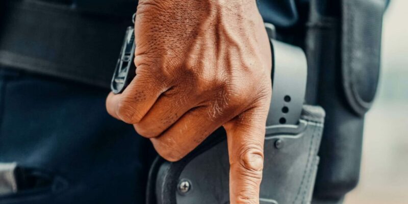 Guadeloupe : un gendarme tue un homme armé d’un couteau