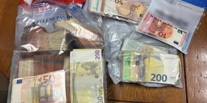 Argent liquide saisi en mai 2026 dans une affaire de fraude sociale dans le val d'Oise dans le secteur du BTP. (Photo: Gendarmerie)