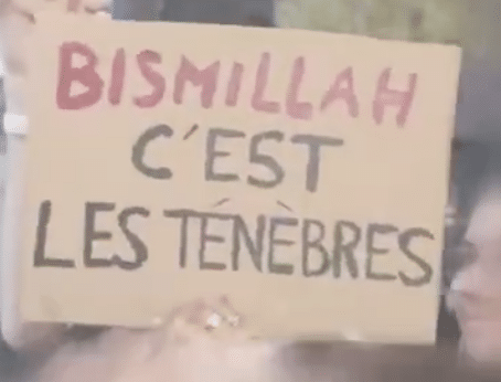 Confiscation de pancartes en manifestation : ce que dit le droit